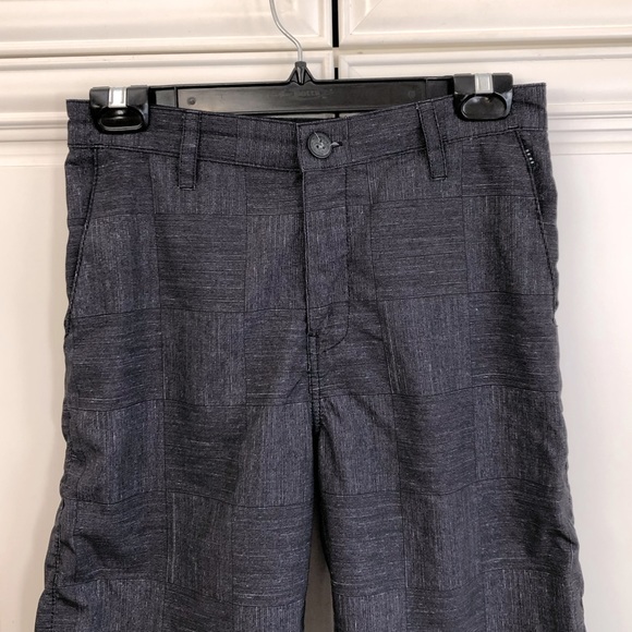 Billabong menโs board shorts - Picture 2 of 11